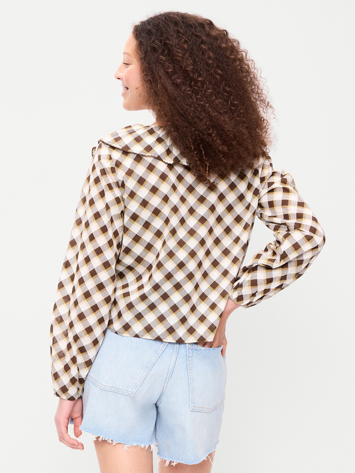 Женский топ Old Navy Long-Sleeve Ruffle Tie-Neck Top, цвет: Коричневый клетчатый — фото 2