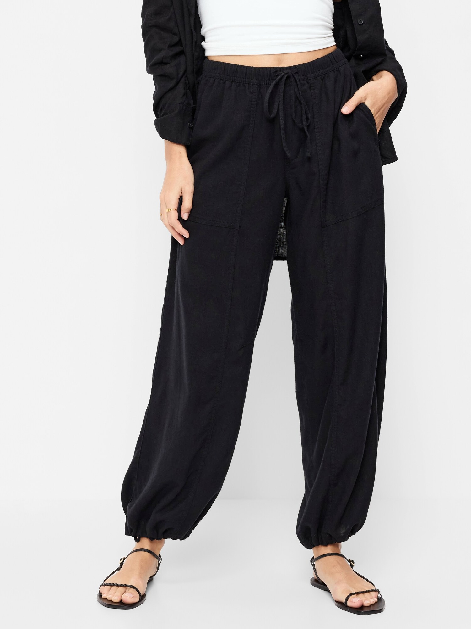 Женские брюки Old Navy Mid-Rise Linen-Blend Cinched-Ankle, цвет: Чёрный — фото 2