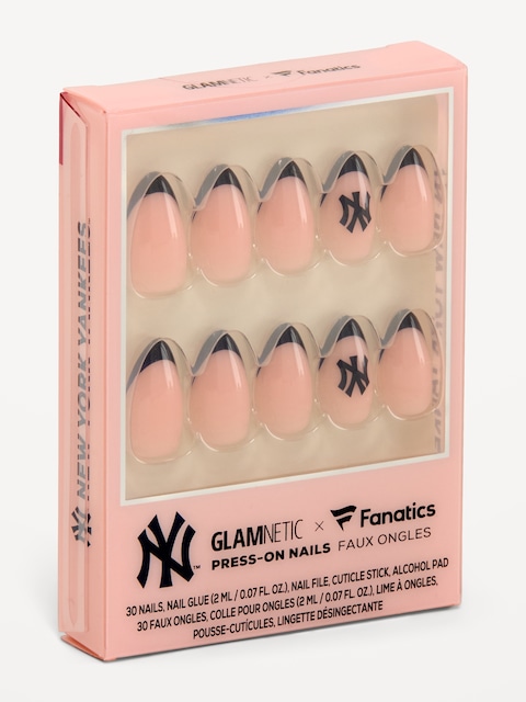 Glamnetic x Fanatics New York Yankees Press-On Nail Kit