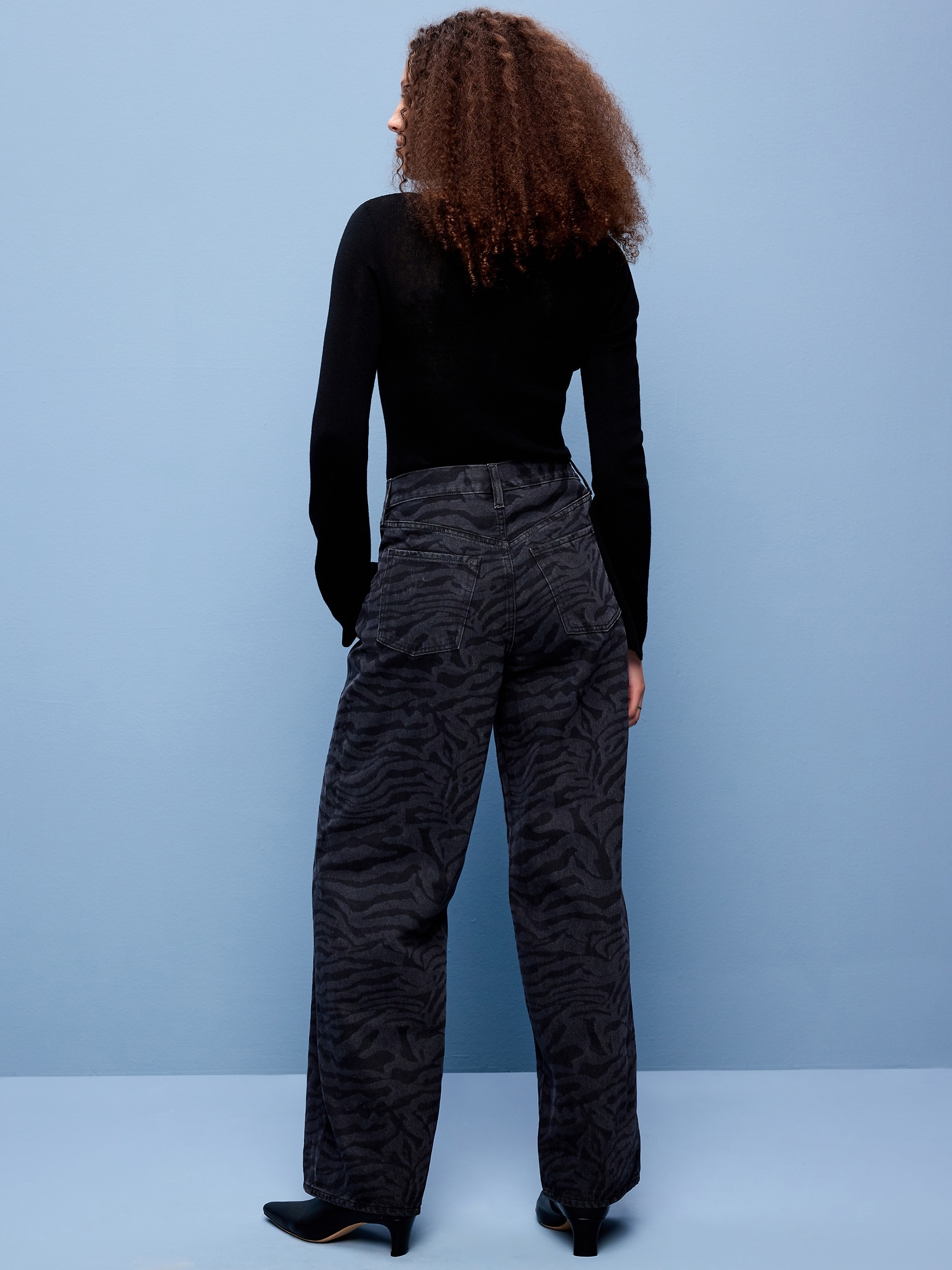 High-Waisted Baggy Wide-Leg Jeans