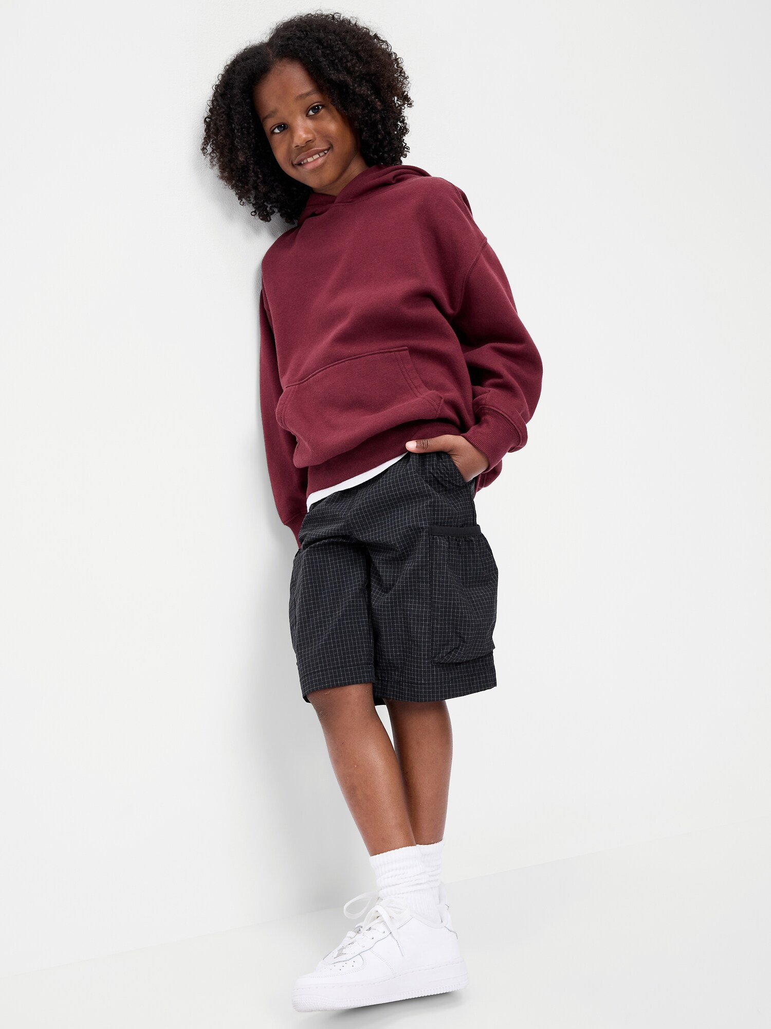 Шорты Old Navy Below Knee Super Baggy Ripstop Cargo Shorts для мальчиков, цвет: Чёрный — фото 3