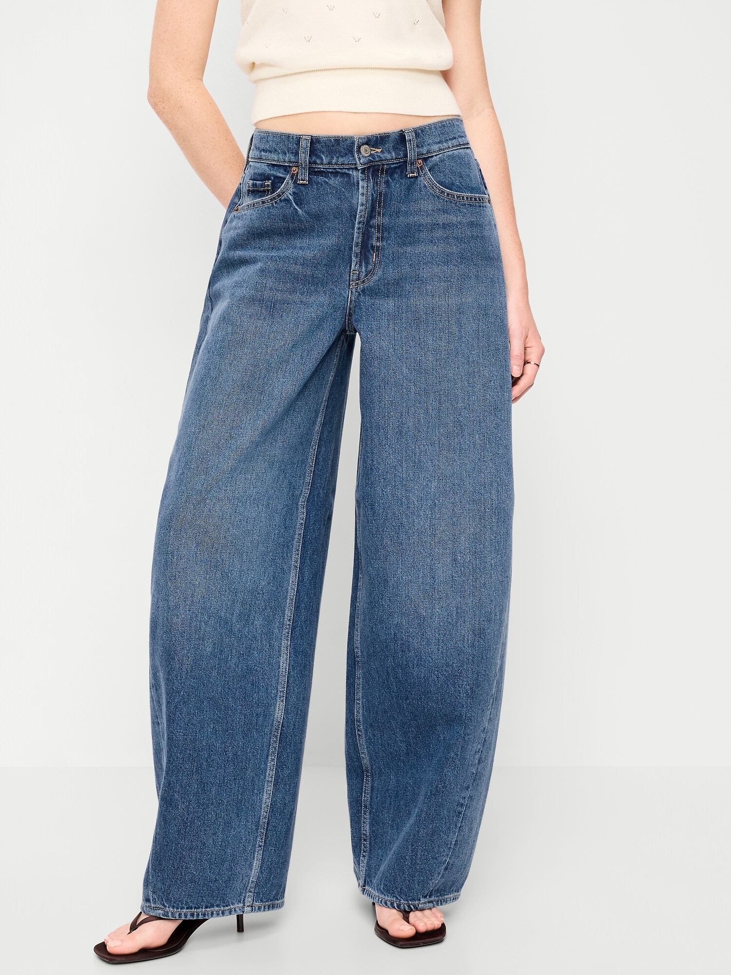 Женские джинсы Old Navy The Arc Mid-Rise Barrel, цвет: Bella — фото 2