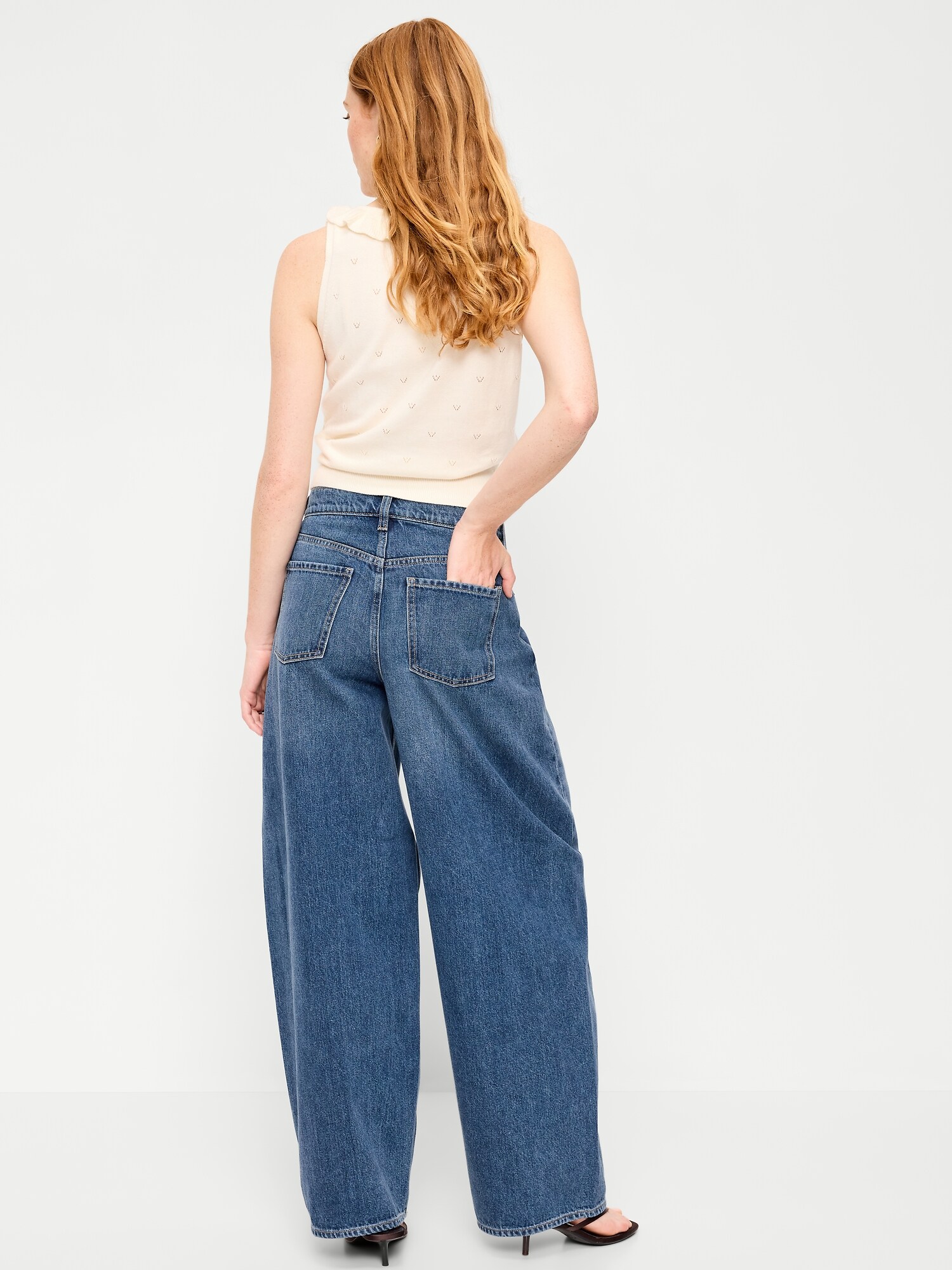 Женские джинсы Old Navy The Arc Mid-Rise Barrel, цвет: Bella — фото 3