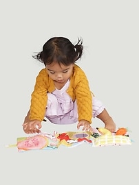 Image number 4 showing, Manhattan Toy Mini-Apple Farm Soft Activity Book