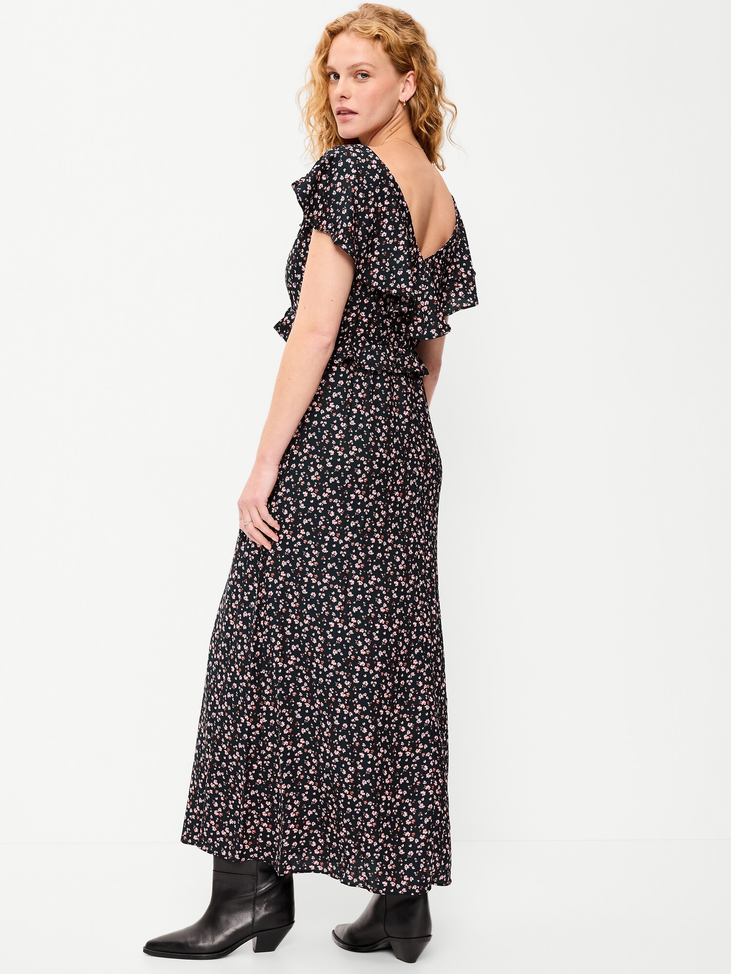 Женское платье Old Navy Flutter-Sleeve Crepe Maxi, цвет: Чёрный с принтом — фото 2
