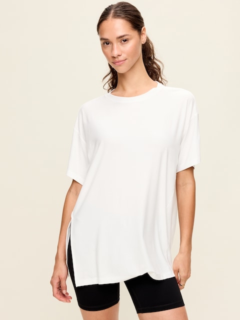 CloudMotion Short-Sleeve Tunic
