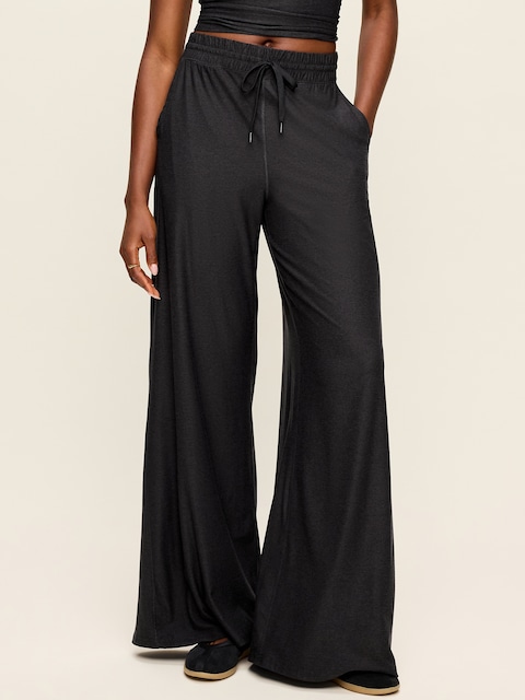 High-Waisted CloudMotion Wide-Leg Pants