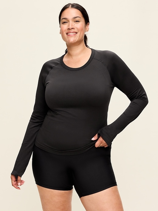 Image number 7 showing, Fluid Seamless Fitted Top