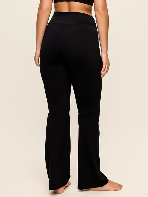 Image number 6 showing, Crossover-Waist StudioSmooth Flare Leggings