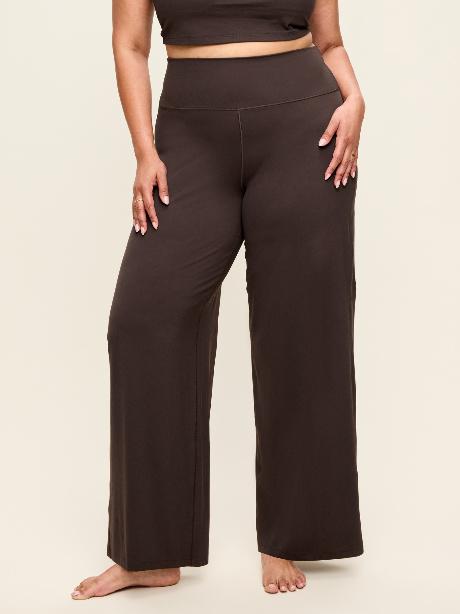 High-Waisted StudioSmooth Wide-Leg Pants