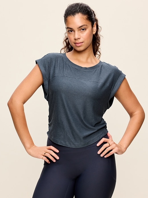 Image number 5 showing, CloudMotion Muscle Tank Top