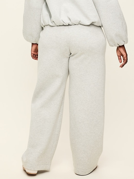 Image number 10 showing, High-Waisted Bounce Fleece Wide-Leg Sweatpants