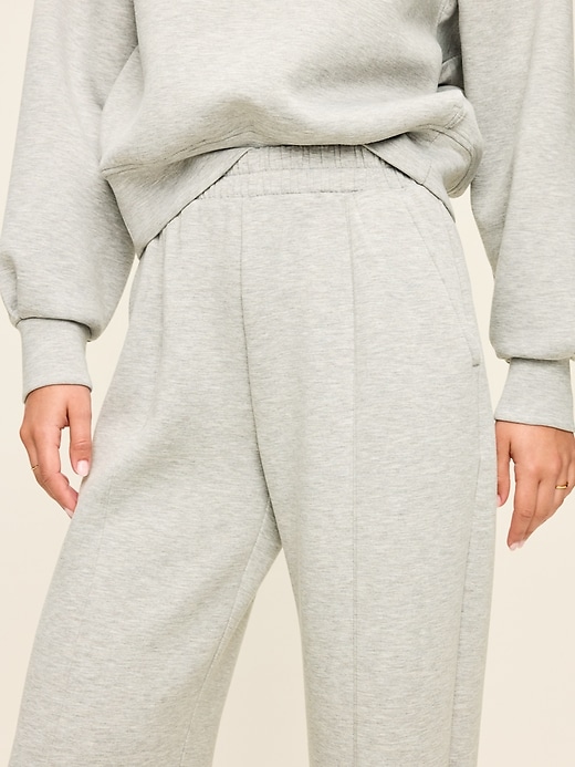 Image number 6 showing, High-Waisted Bounce Fleece Wide-Leg Sweatpants