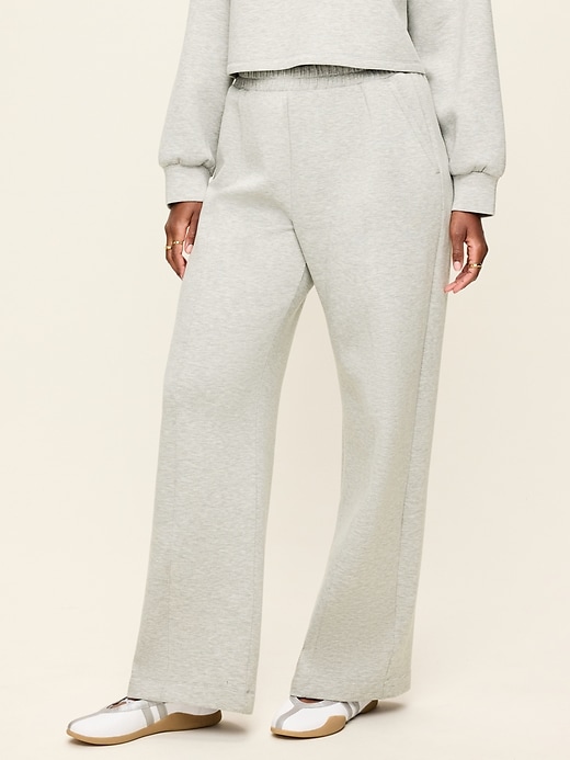 Image number 8 showing, High-Waisted Bounce Fleece Wide-Leg Sweatpants
