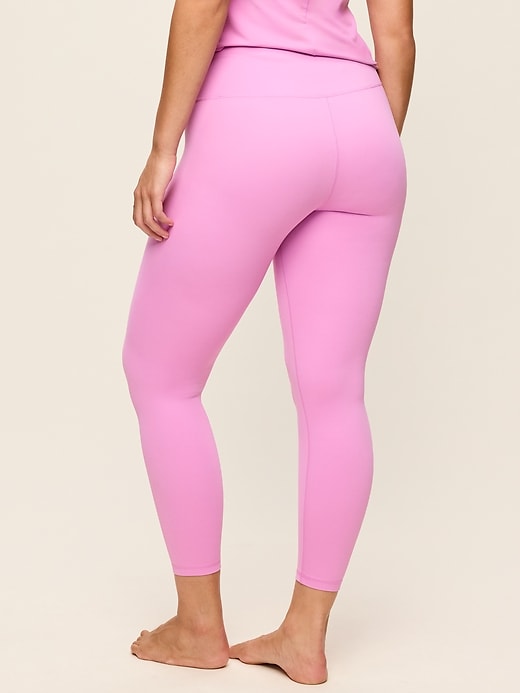 Image number 7 showing, High-Waisted StudioSmooth 7/8 Leggings