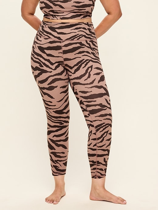 Image number 5 showing, High-Waisted StudioSmooth 7/8 Leggings