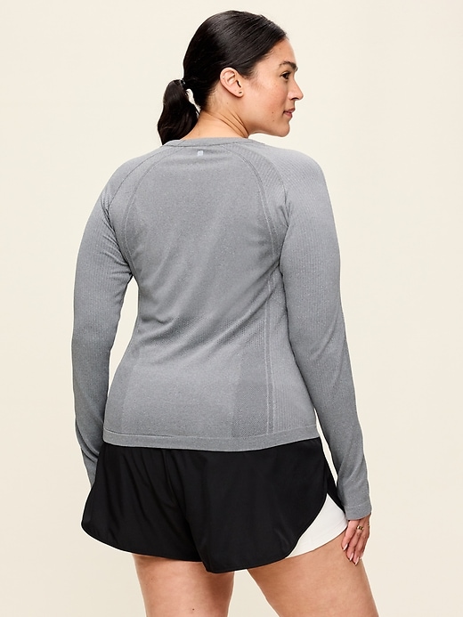Image number 8 showing, Fluid Seamless Fitted Top
