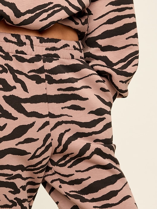 Image number 5 showing, High-Waisted Bounce Fleece Jogger Sweatpants