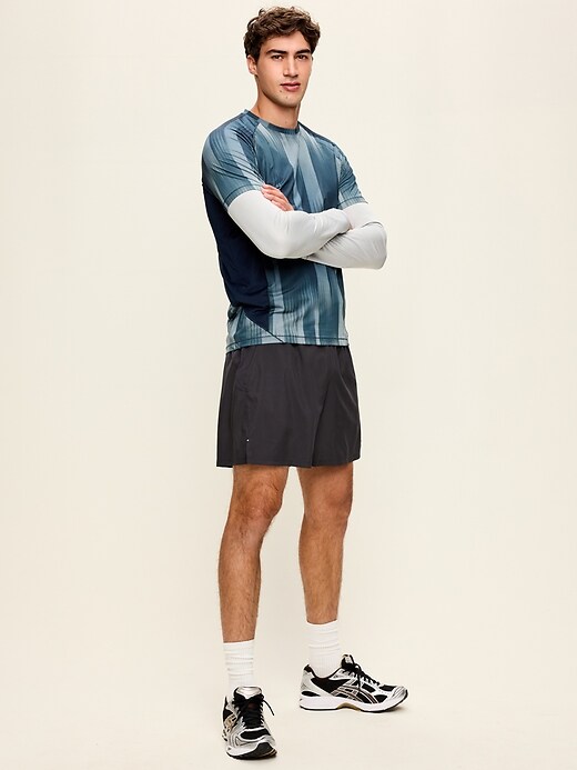 Image number 2 showing, Performance Vent Run Shorts -- 5-inch inseam