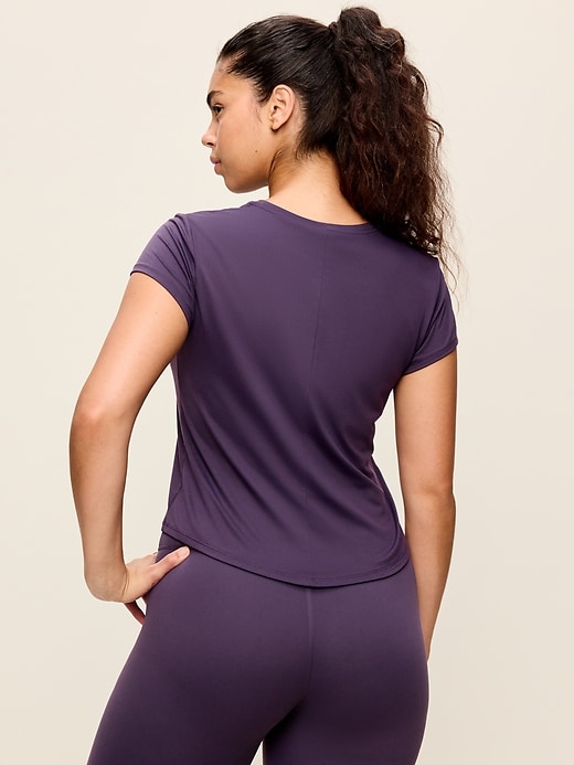 Image number 6 showing, StudioSmooth Short-Sleeve Base Layer Top