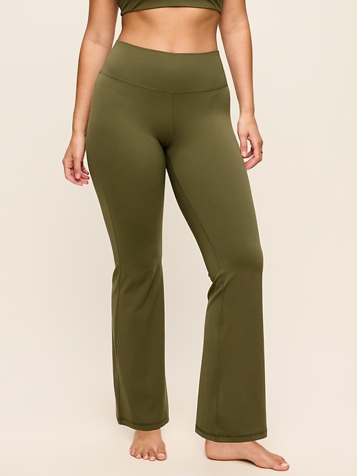 Image number 5 showing, High-Waisted StudioSmooth Flare Leggings