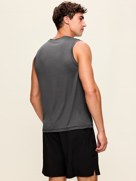 Image number 2 showing, CloudMotion Tank