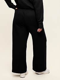 Image number 3 showing, Extra High-Waisted Dynamic Fleece Wide-Leg Sweatpants