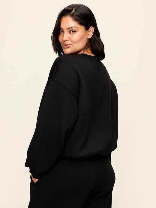 Image number 7 showing, Bounce Fleece Bubble-Hem Sweatshirt