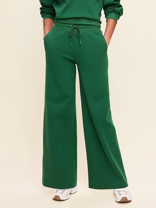 Image number 1 showing, Extra High-Waisted Dynamic Fleece Wide-Leg Sweatpants