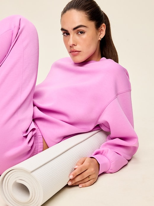 Image number 3 showing, Bounce Fleece Bubble-Hem Sweatshirt