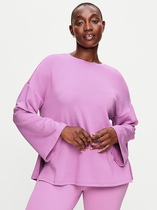 Image number 5 showing, Bounce Lite Oversized Bell-Sleeve Tunic