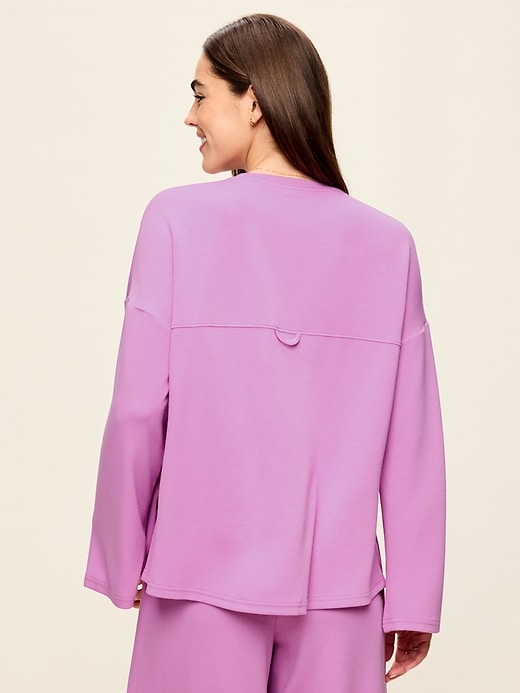 Image number 2 showing, Bounce Lite Oversized Bell-Sleeve Tunic
