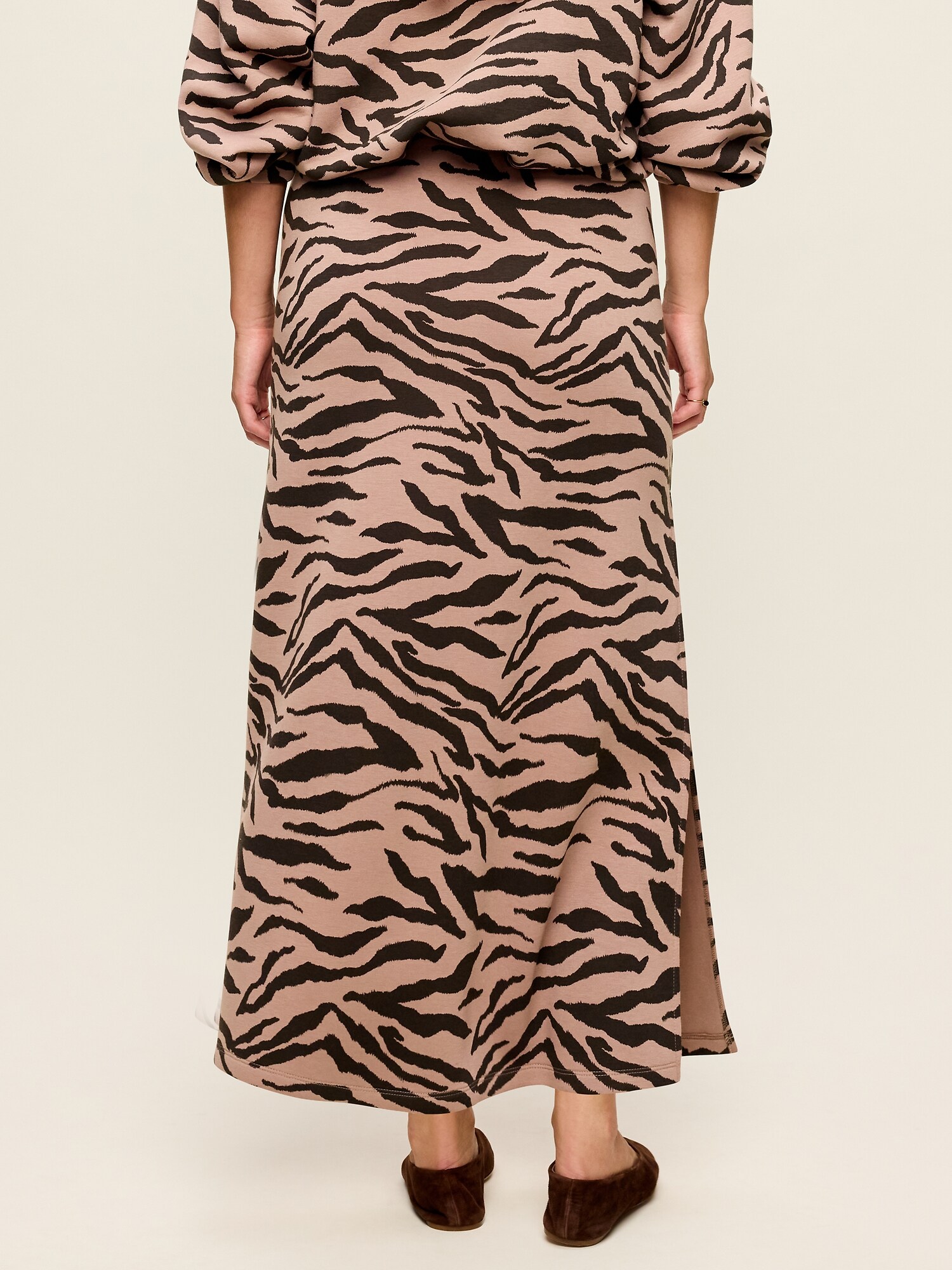 Женская юбка Old Navy High-Waisted Bounce Fleece Maxi, цвет: С принтом — фото 5