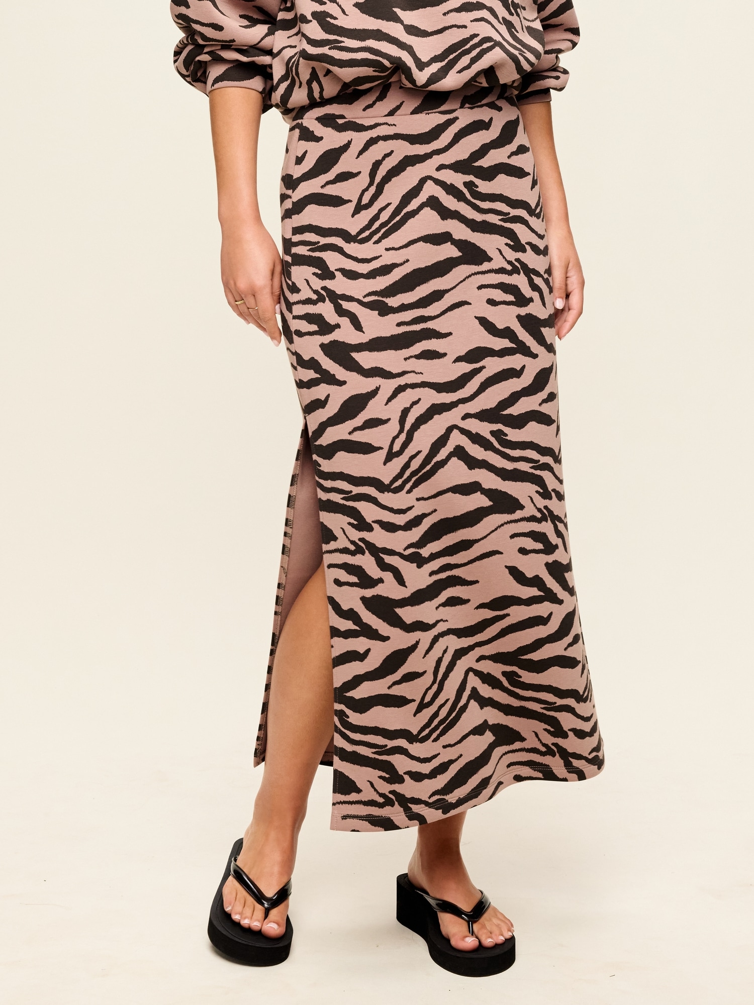 High-Waisted Bounce Fleece Maxi Skirt