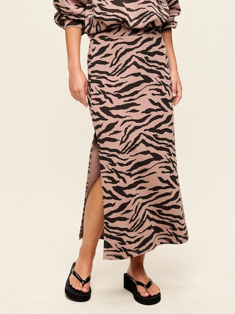 High-Waisted Bounce Fleece Maxi Skirt