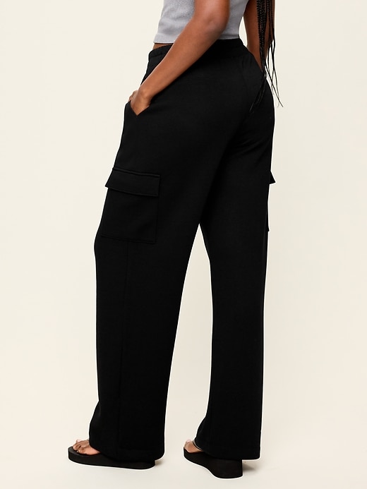 Image number 6 showing, High-Waisted Bounce Fleece Wide-Leg Cargo Sweatpants