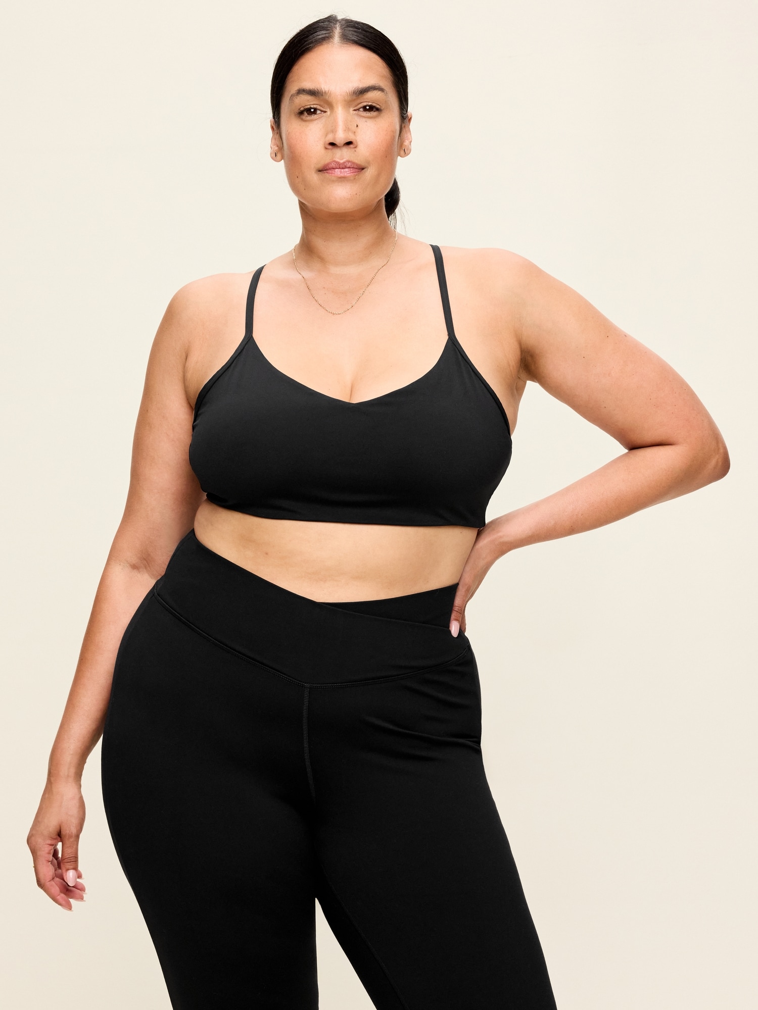 Light Support StudioSmooth Y-Back Sports Bra