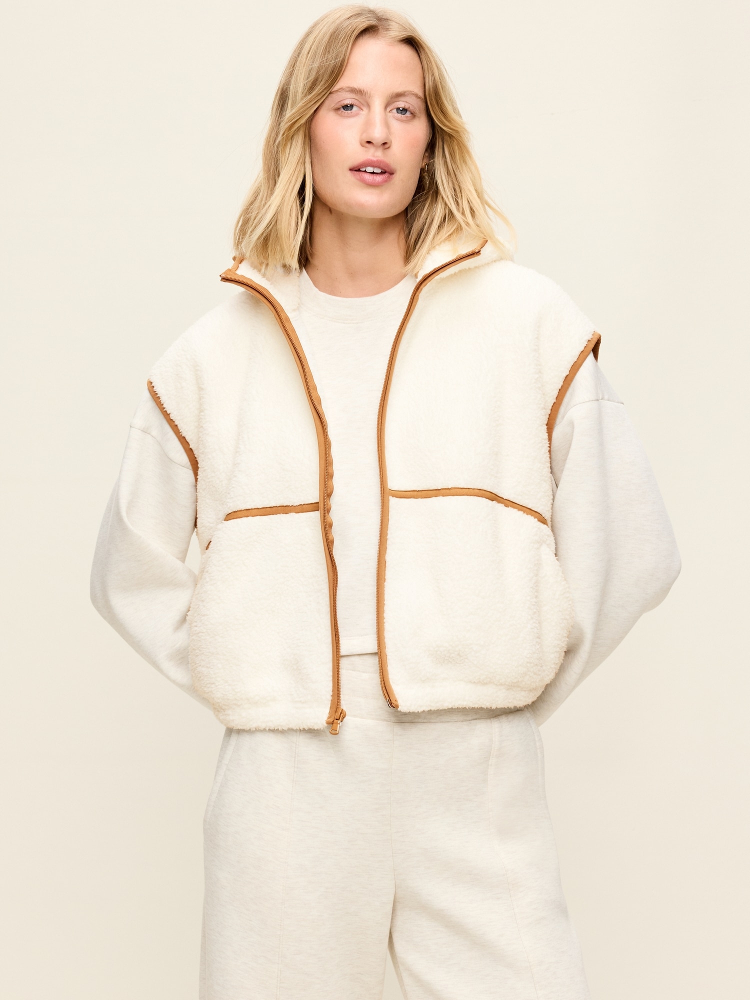 Hooded Sherpa Vest