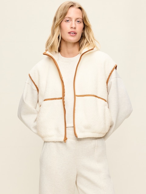 Hooded Sherpa Vest