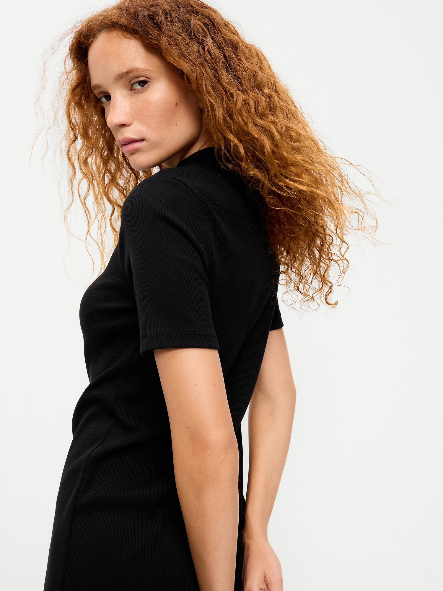 Женское платье Old Navy Snug Mock-Neck Bodycon Mini, цвет: Чёрный — фото 4