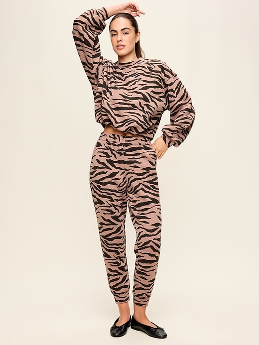 Image number 2 showing, High-Waisted Bounce Fleece Jogger Sweatpants