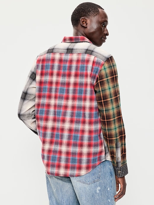 Image number 2 showing, Relaxed Long-Sleeve Plaid Flannel Pocket Shirt