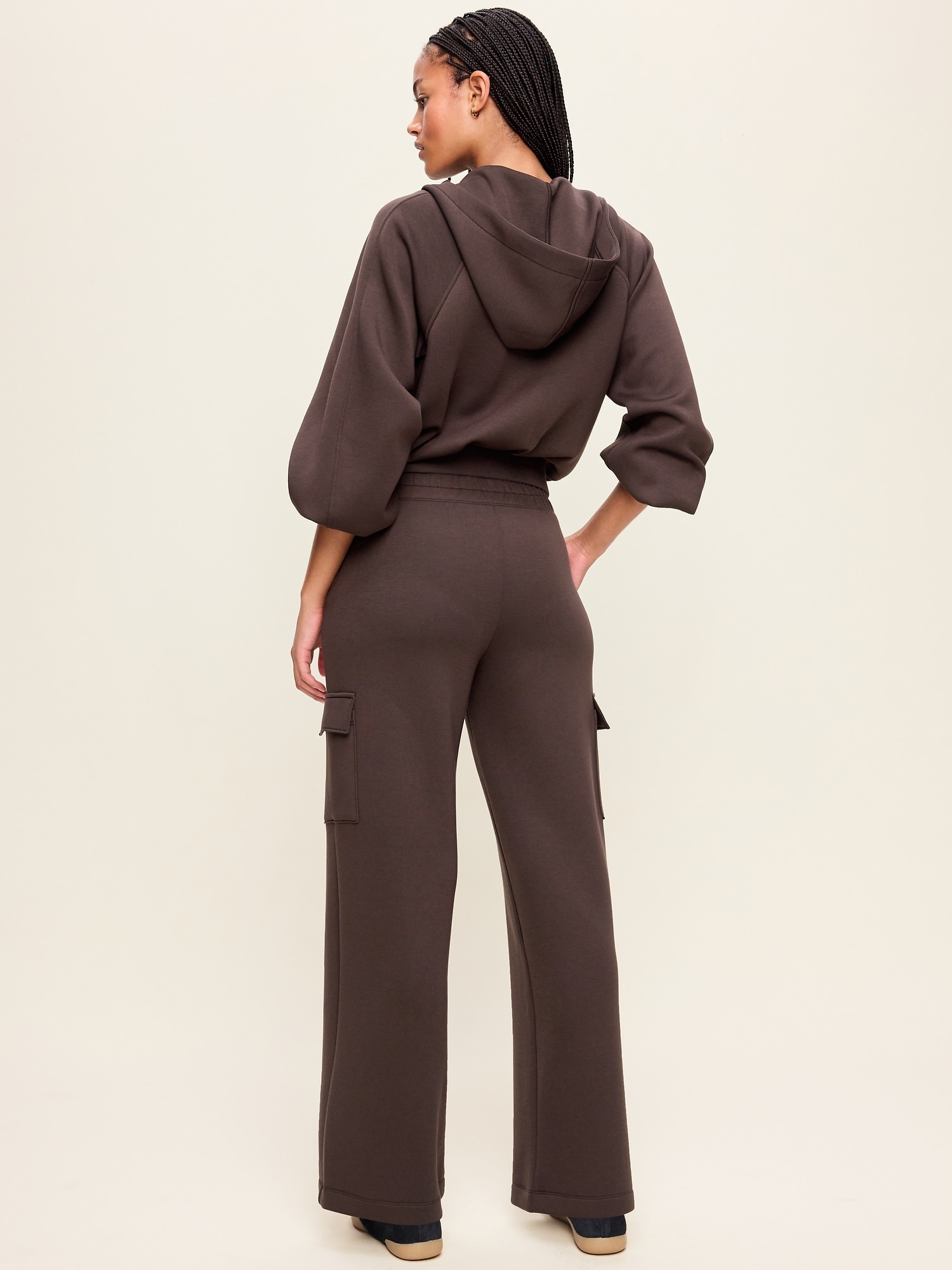 High-Waisted Bounce Fleece Wide-Leg Cargo Sweatpants