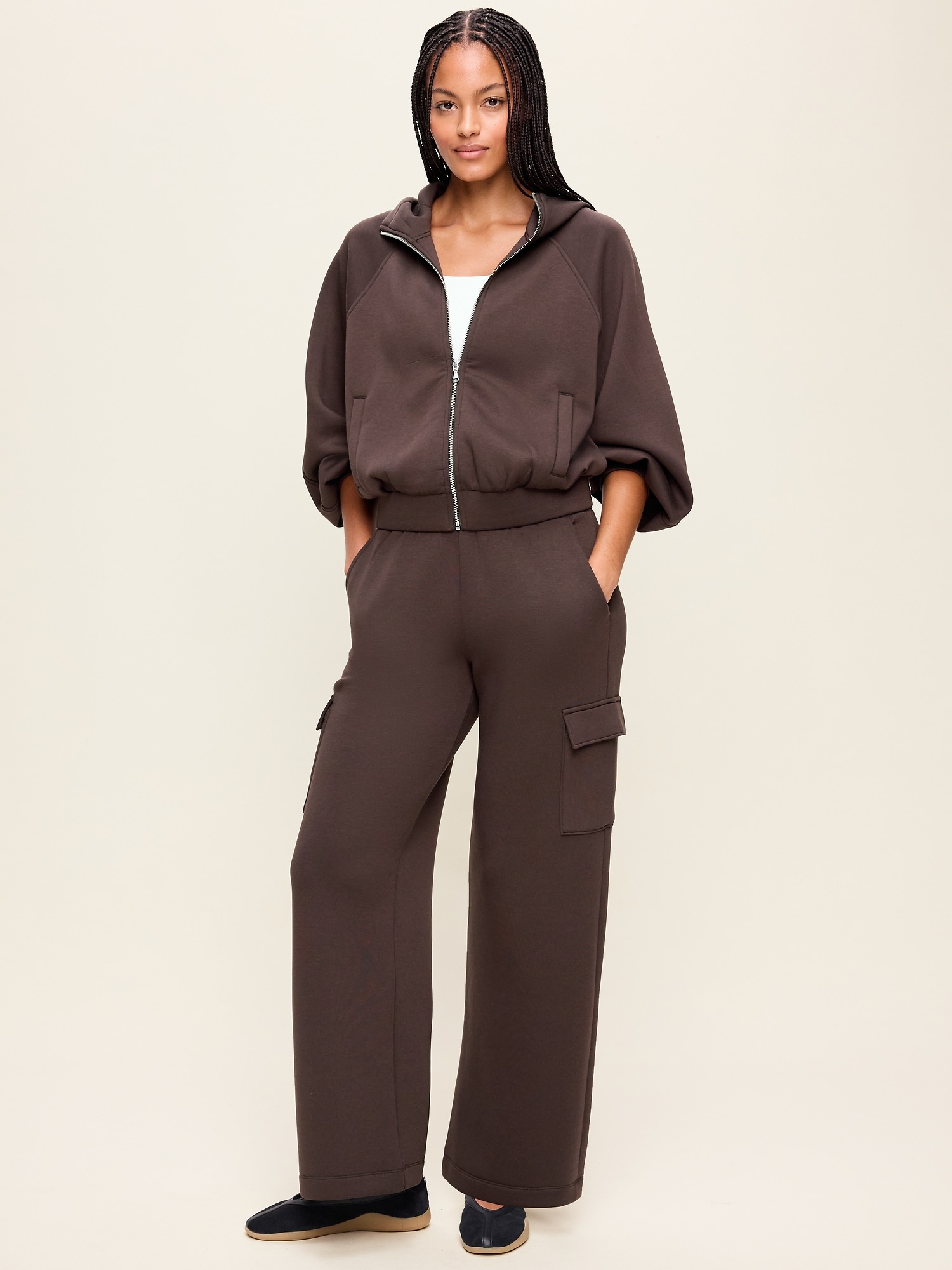 High-Waisted Bounce Fleece Wide-Leg Cargo Sweatpants