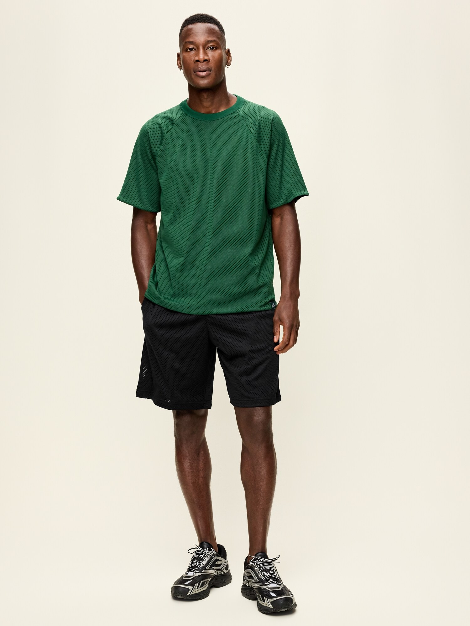 Мужские шорты Old Navy Baggy Mesh Shorts -- 9-inch inseam, цвет: Чёрный — фото 2