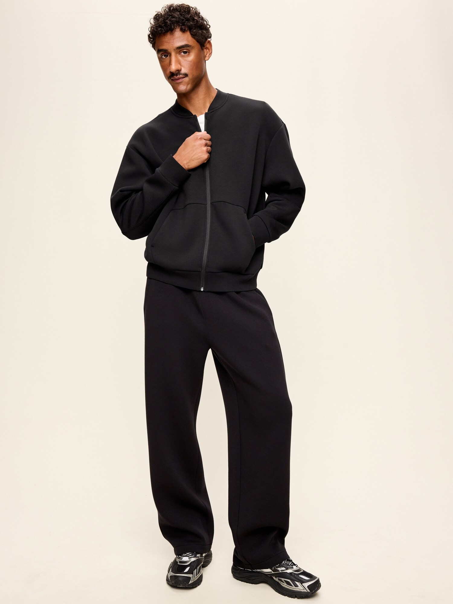 Мужская куртка Old Navy Bounce Fleece Oversized Bomber, цвет: Чёрный — фото 3