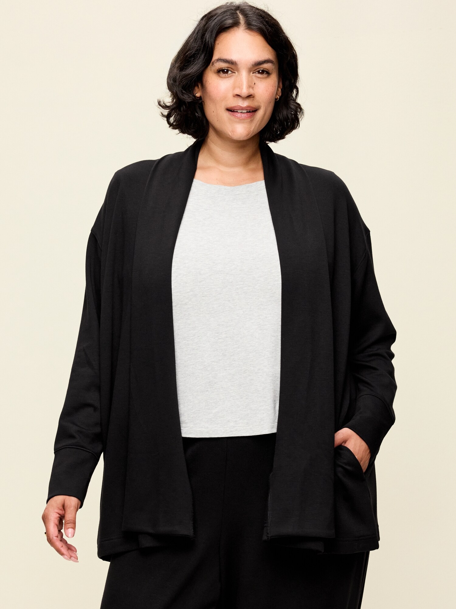 Old Navy Bounce Lite Open-Front Wrap, цвет: Чёрный — фото 2