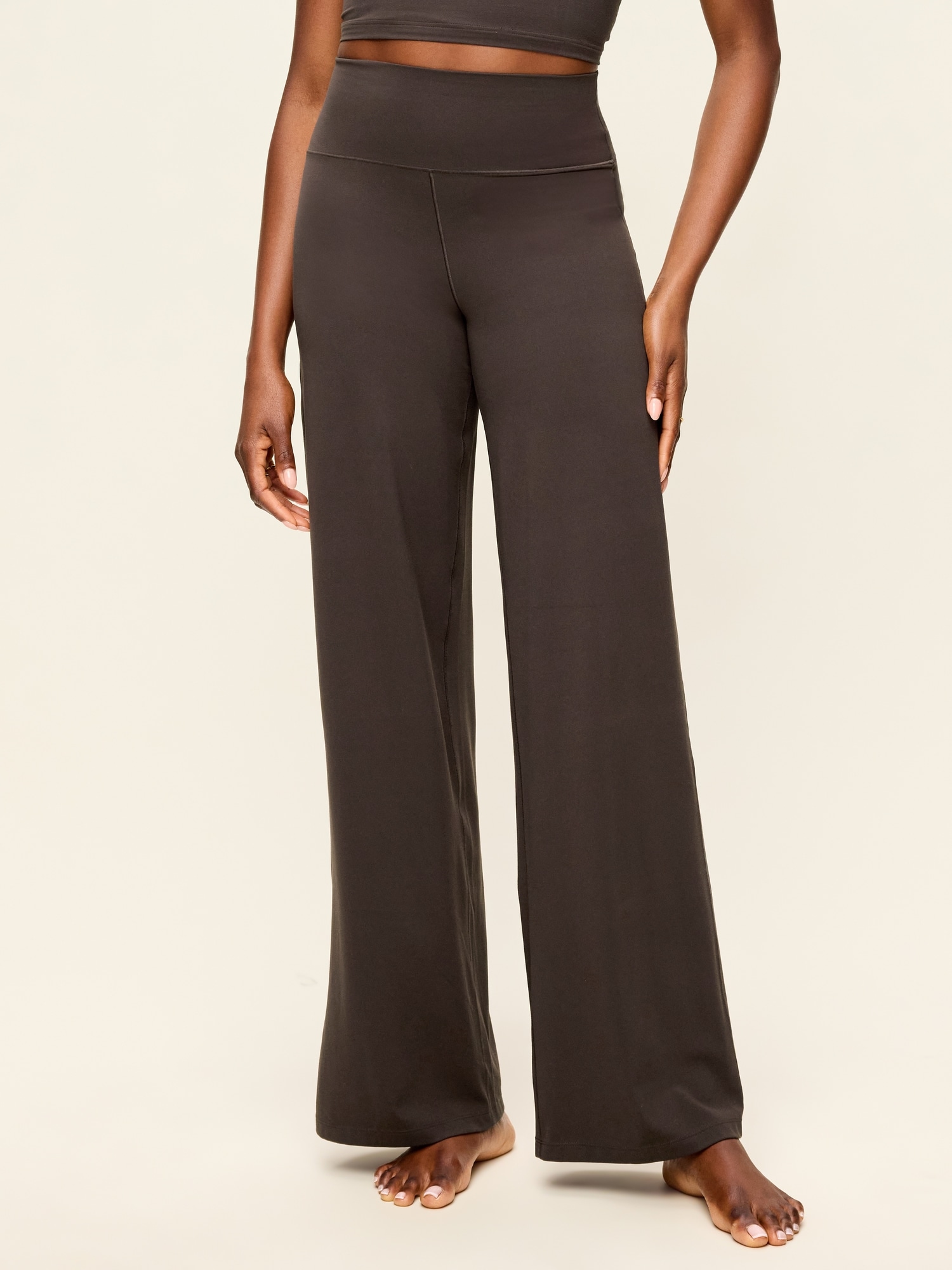 High-Waisted StudioSmooth Wide-Leg Pants