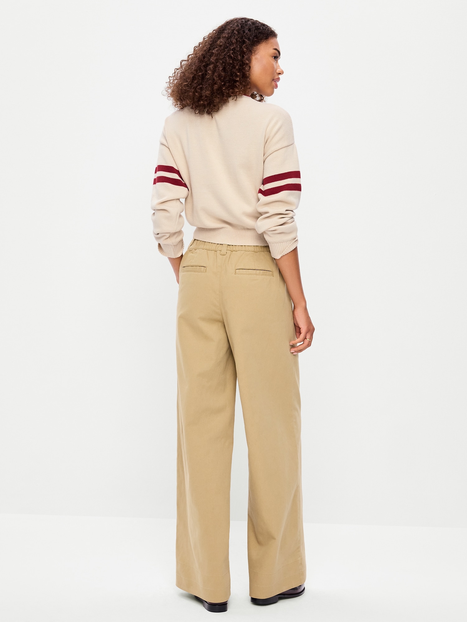 Mid-Rise Pleated Wide-Leg Pants