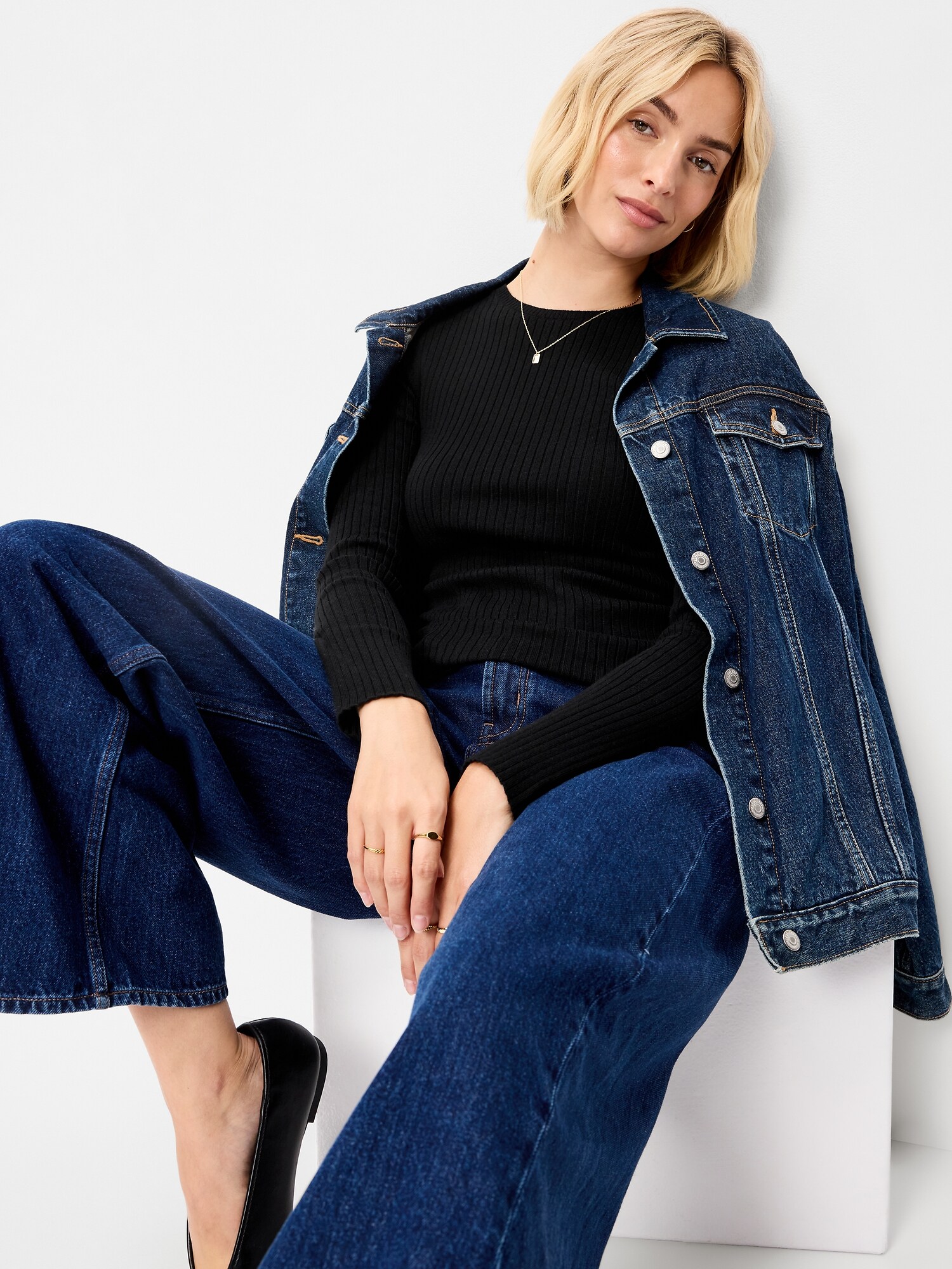 Женский топ Old Navy SoSoft Lite Crew-Neck Long-Sleeve Ribbed Top, цвет: Чёрный — фото 3
